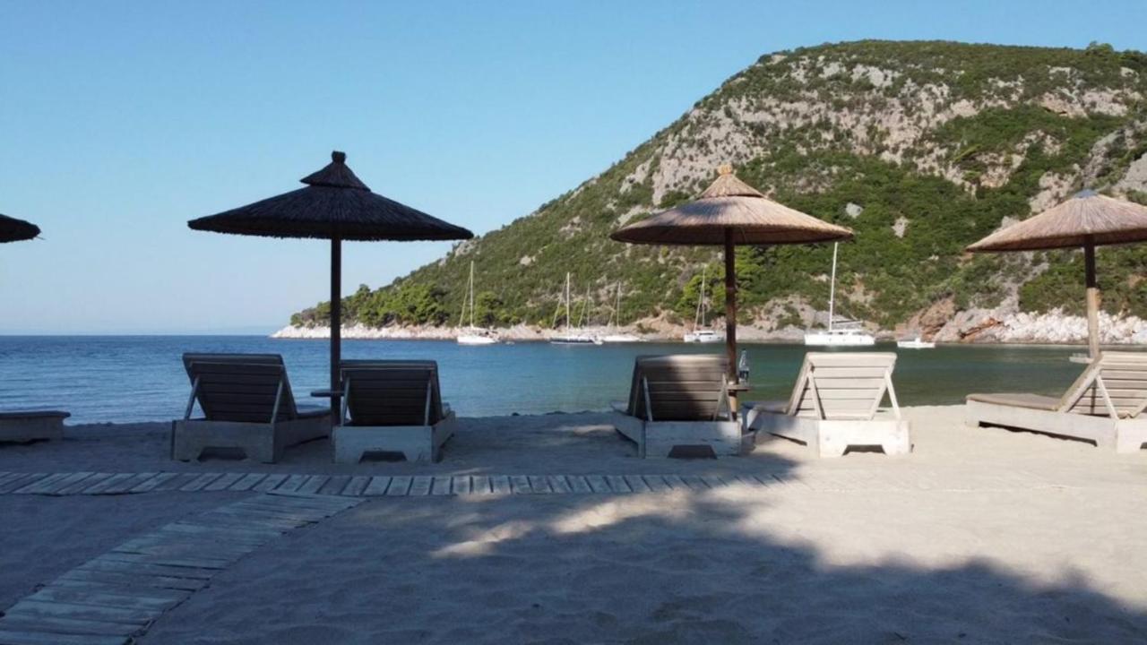 Limnonari Beach Rooms Skopelos Town Exterior foto