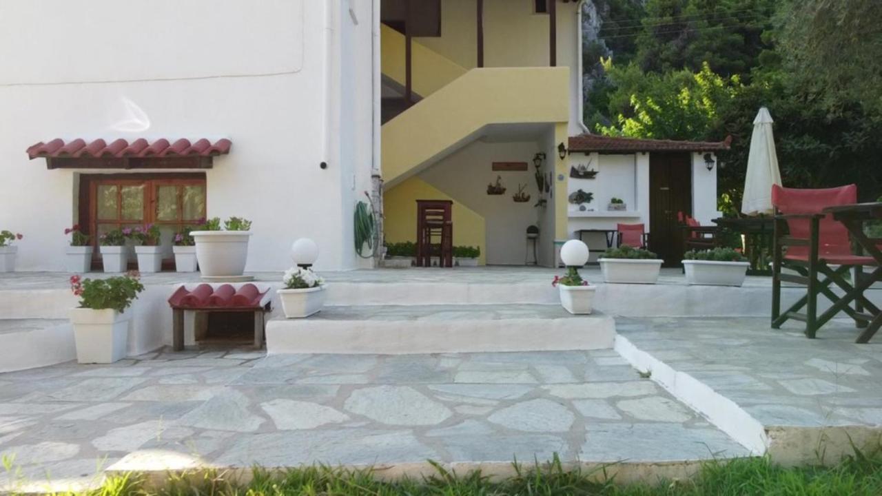 Limnonari Beach Rooms Skopelos Town Exterior foto
